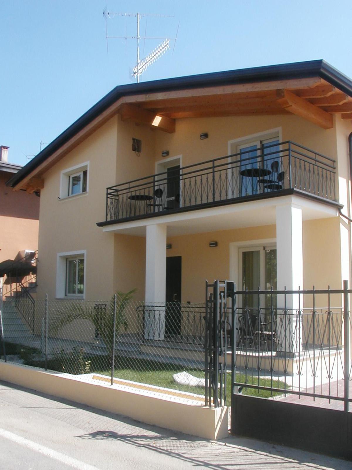 Bed and Breakfast Trattoria Bettola Lonato del Garda Exterior foto